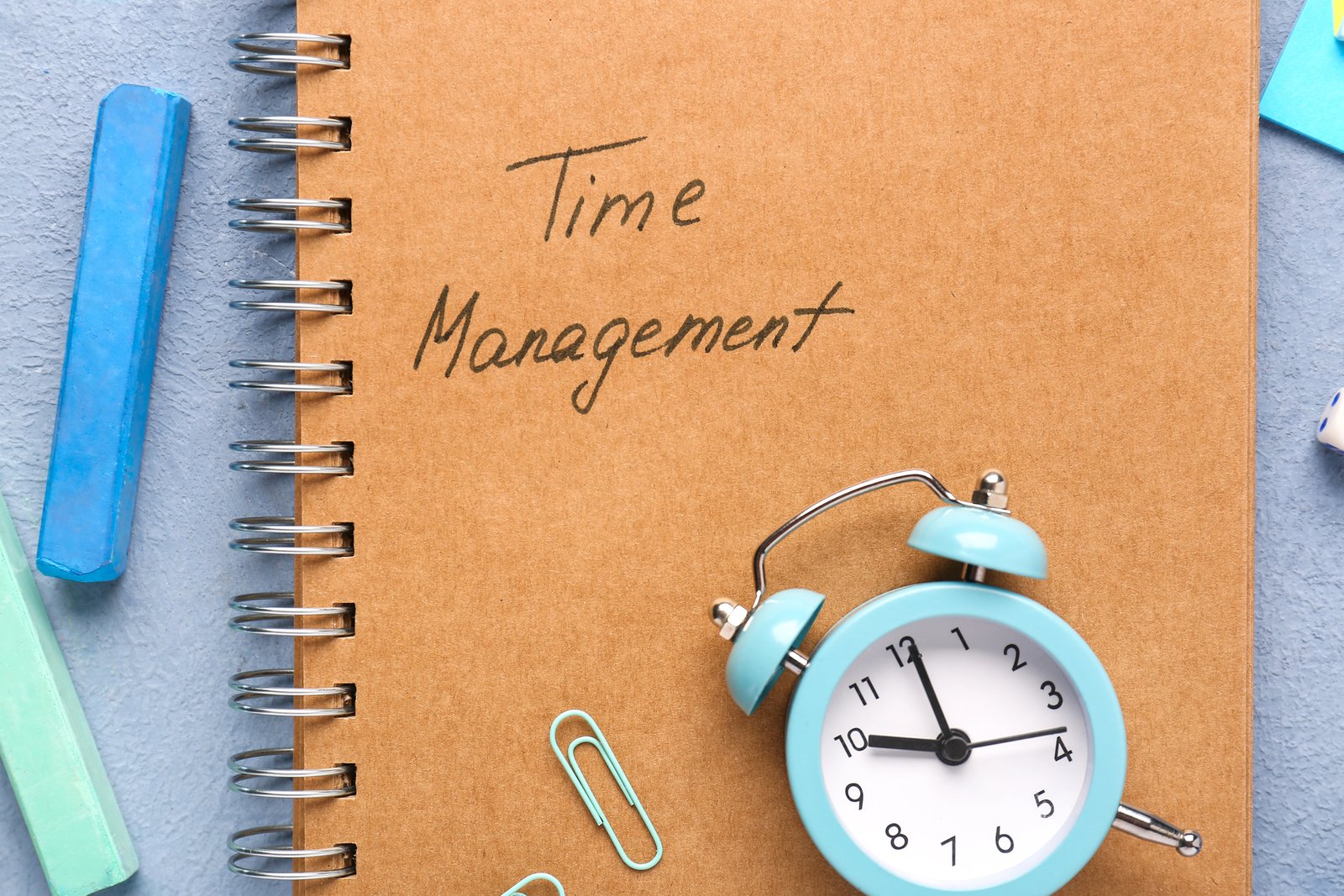 Real estate agent managing their schedule and prioritizing lead generation activities